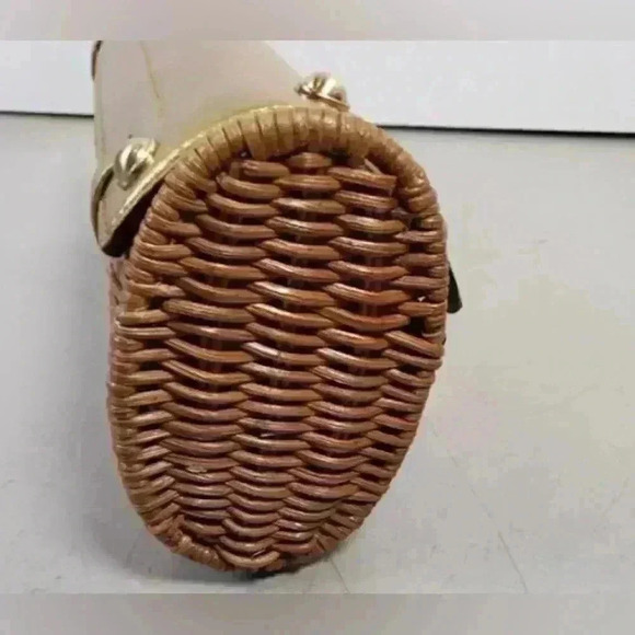 Michael Kors Santorini Gold Wicker Clutch - Picture 2 of 15